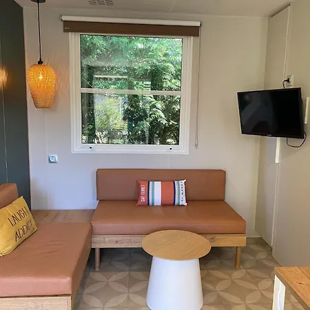 Mobil Premium 35m2 3 6 Personnes Campsite